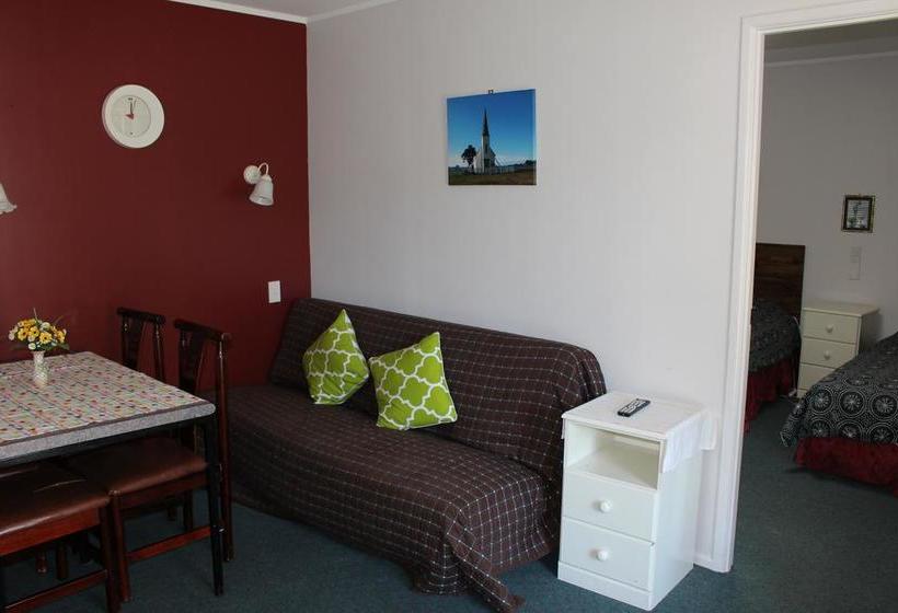 Papakura Pioneer Motor Lodge & Motel 7
