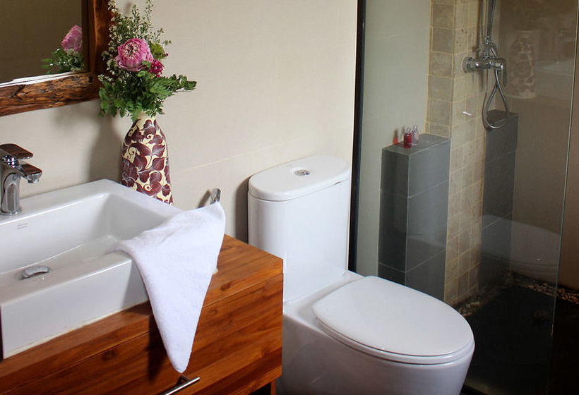 Blue Hill Residence 12