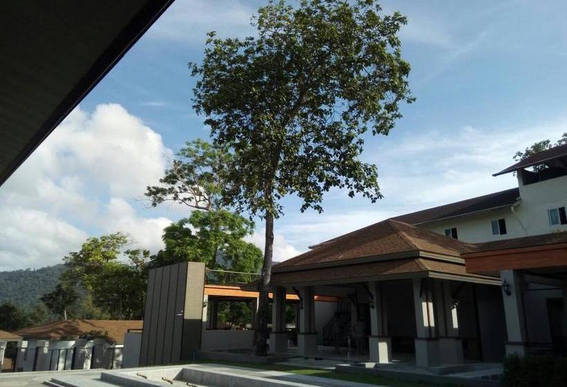 Hotel Asara Private Beach Resort