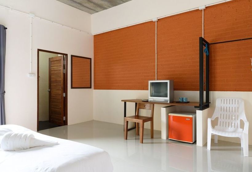 Hotel Srisuksant Urban 14