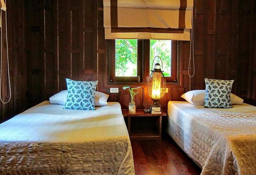 Pension Baan Bua Cottage 17