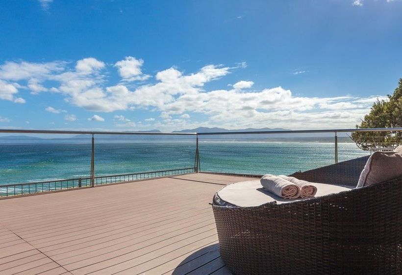 Whale Huys Luxury Oceanfront Villa 20