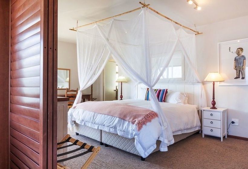 Whale Huys Luxury Oceanfront Villa 3