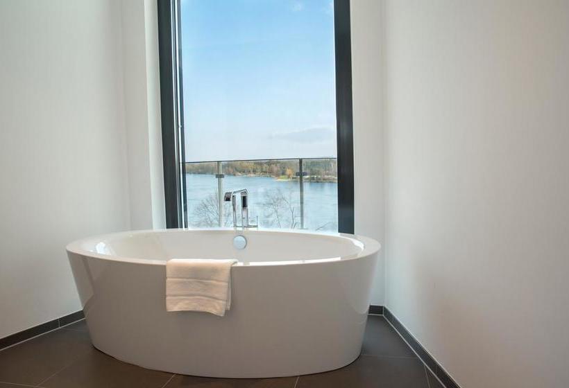 Hotel Courtyard By Marriott Wolfsburg 3