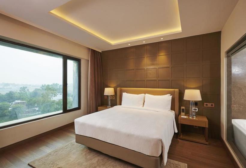 Hotel Hilton Garden Inn Lucknow 15