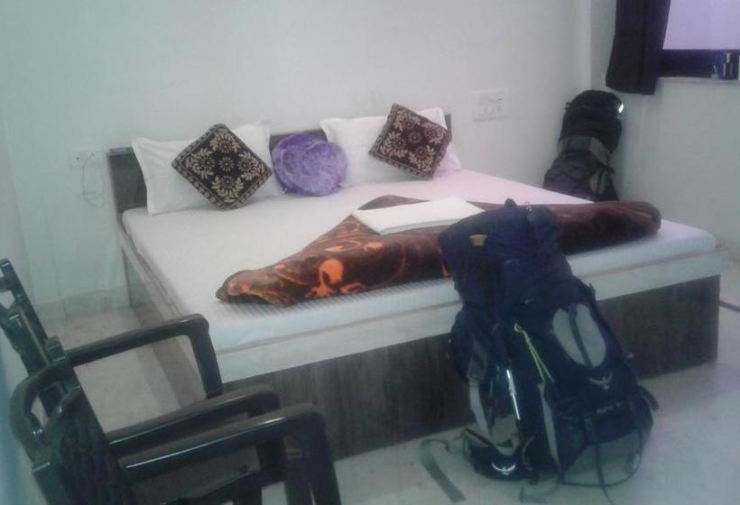 Hotel Munee Baba & Cafe 13