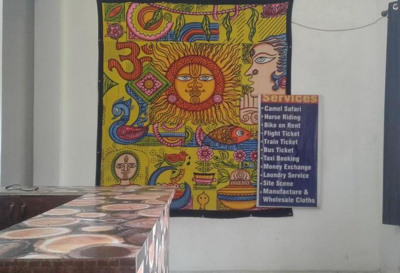 Hotel Munee Baba & Cafe 2