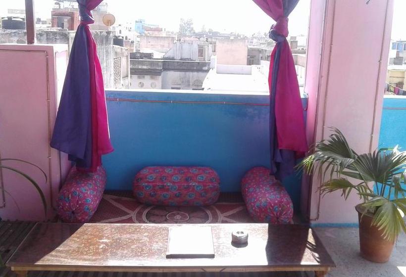 Hotel Munee Baba & Cafe 5