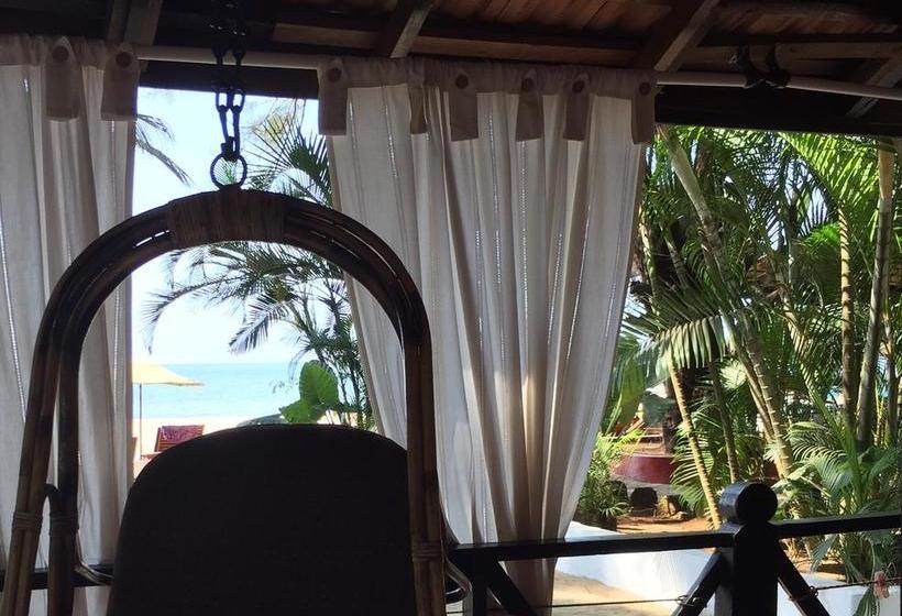 Resort April 20 By The Beach 18