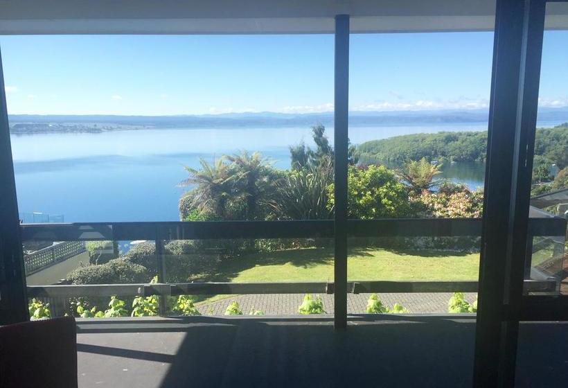 Bed and Breakfast Bay Views Acacia Bay 5