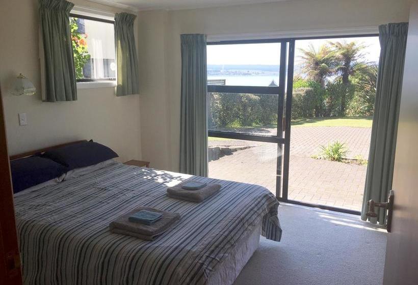 Bed and Breakfast Bay Views Acacia Bay 6