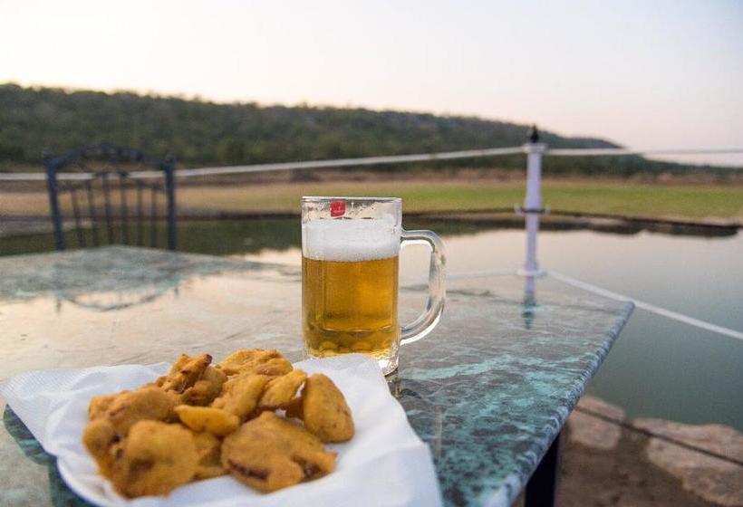 Padmavati Lake Resort 8