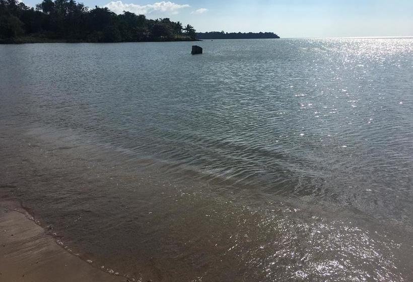 Hostel Sleep Soundly By The Sea 4