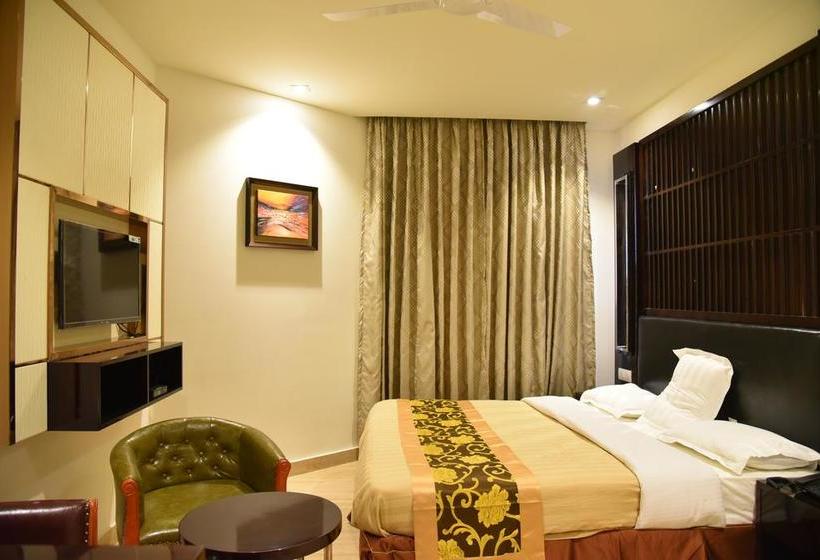 Hotel New Anand Palace 3