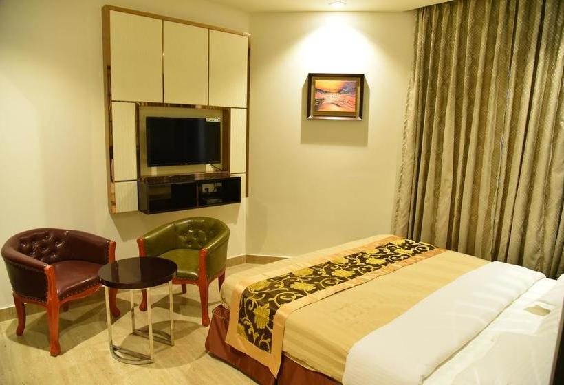 Hotel New Anand Palace 4