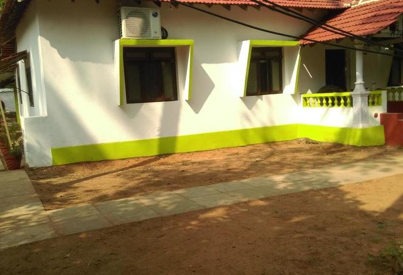 Albergue Goa Dorms 4