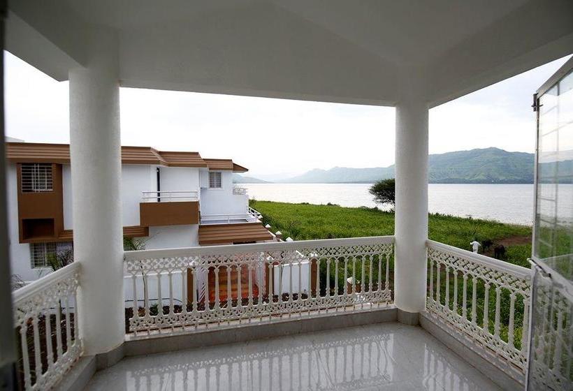 Hotel Paras Dhom Lake Homes 3