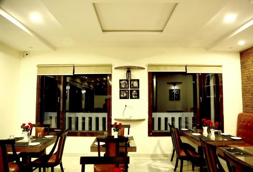 Resort Pine Queen Marketed By Petals Hotels 13