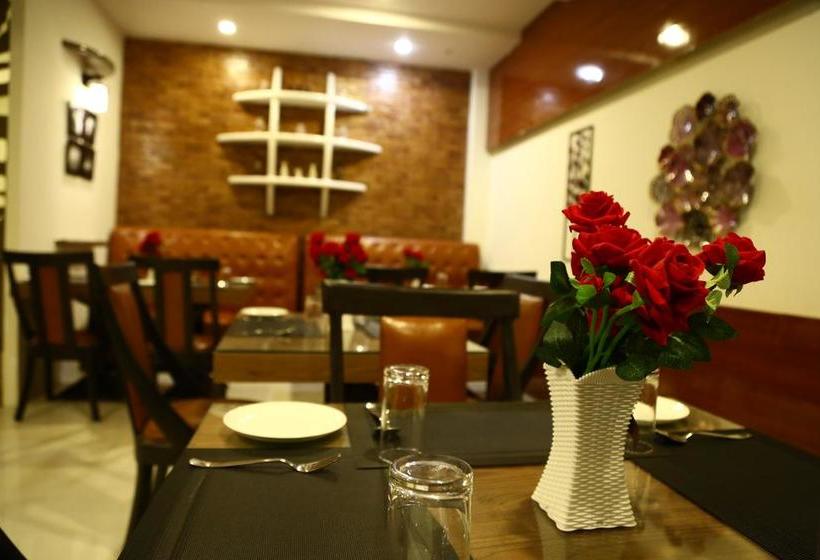 Resort Pine Queen Marketed By Petals Hotels 15