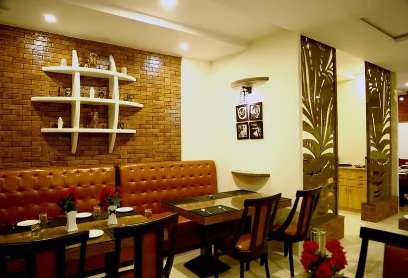 Resort Pine Queen Marketed By Petals Hotels 17