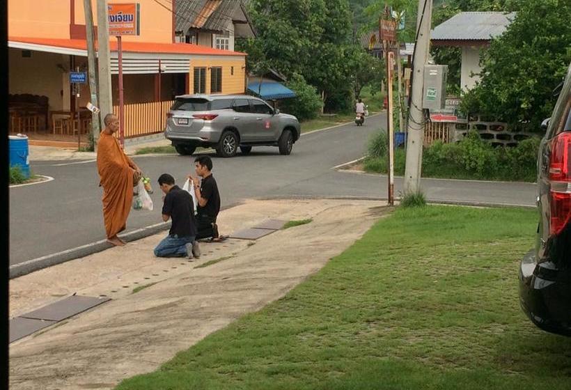 Hotel Khong Chiam Place 2