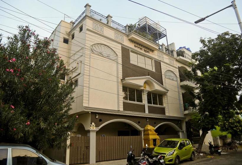 Hotel Zingle Stay Service Apartment 17