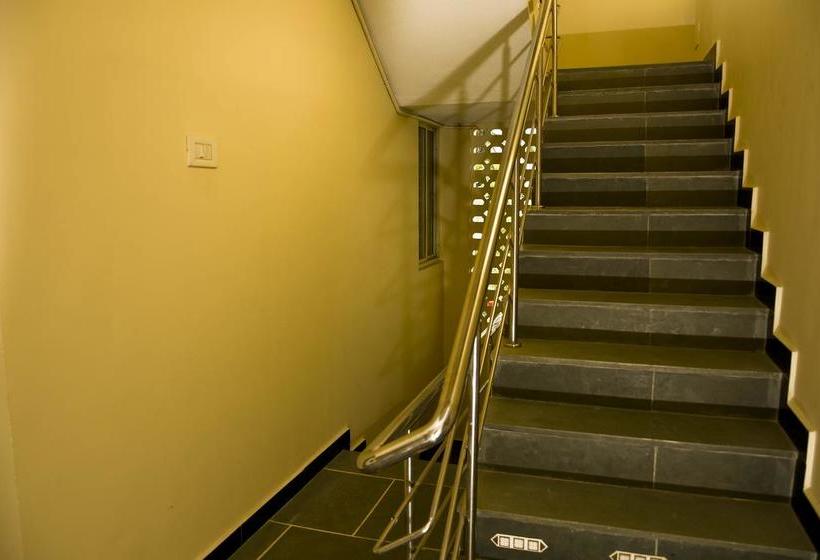 Hotel Zingle Stay Service Apartment 2