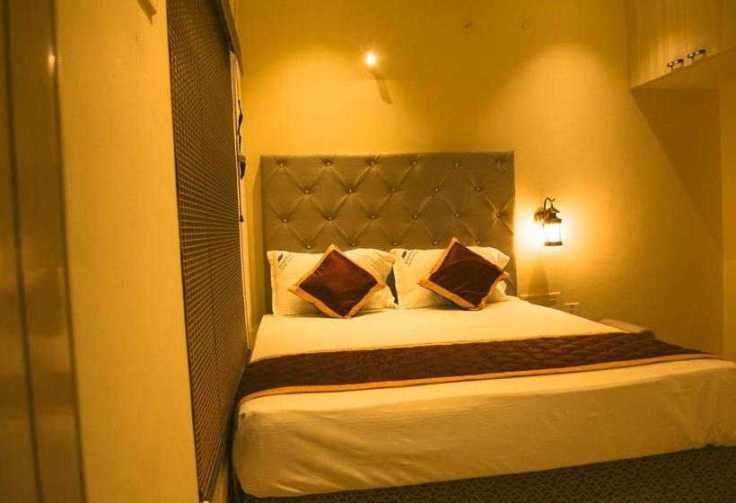 Hotel Zingle Stay Service Apartment 5