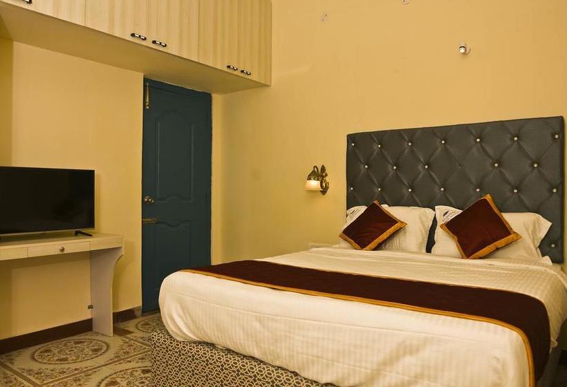 Hotel Zingle Stay Service Apartment 7