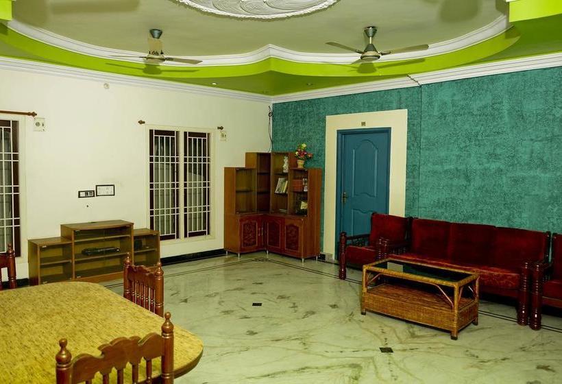 Hotel Zingle Stay Service Apartment 8