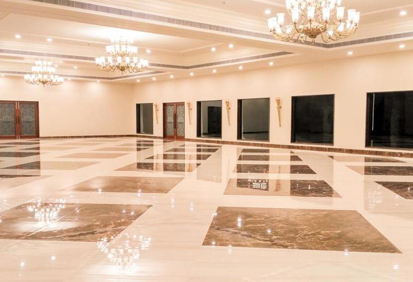 Treebo Lotus Grand Hotel & Resort 17