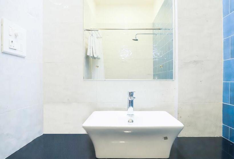 Treebo Lotus Grand Hotel & Resort 18