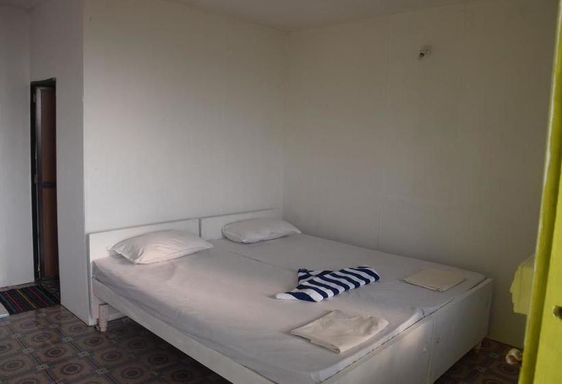 Resort Matashree Beach Huts 3