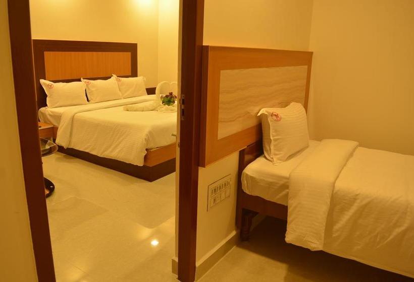 Hotel Sri Sarvesha Residency 17