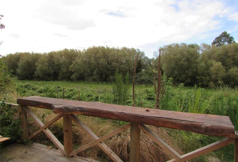 Bed and Breakfast River Chalet 2