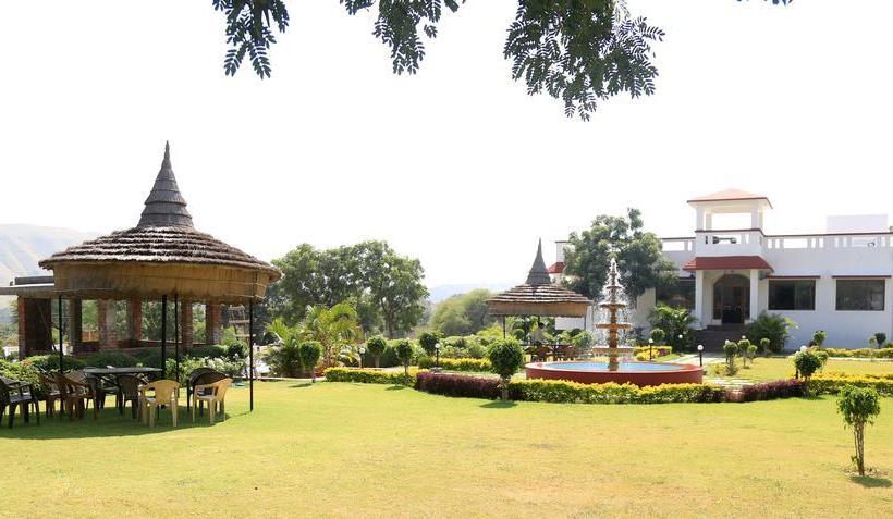 Resort The Lal Bagh 1