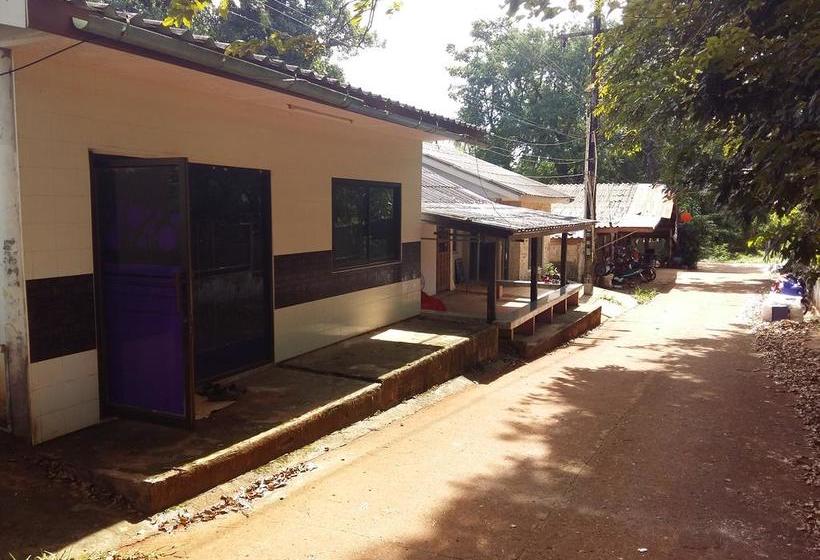 Hostel Koh Mak Bed & Breakfast 2