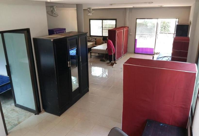 Hostel Koh Mak Bed & Breakfast 8