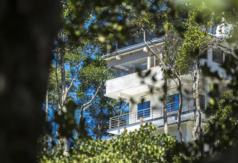 Resort Hostess Thekkady 7