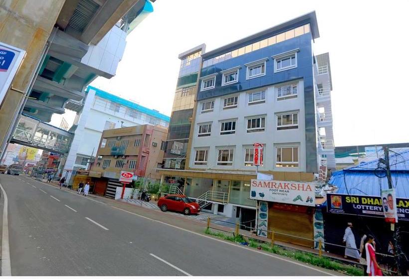 Hotel Kenz Residency 18