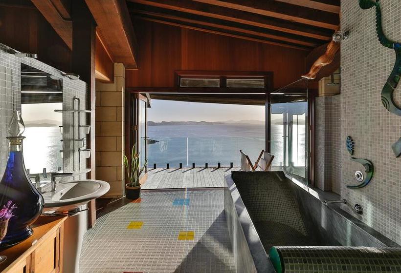 Hotel Donkey Bay Inn 13