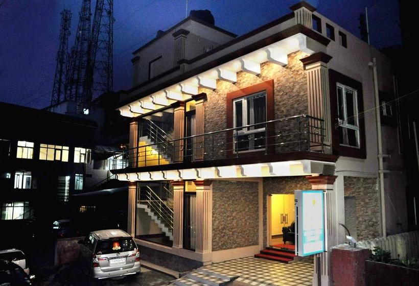Hotel Sivarajaaresidency 8
