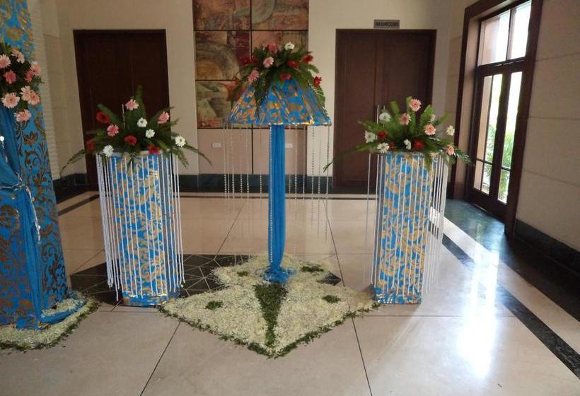 Hotel Majestic Grand 18