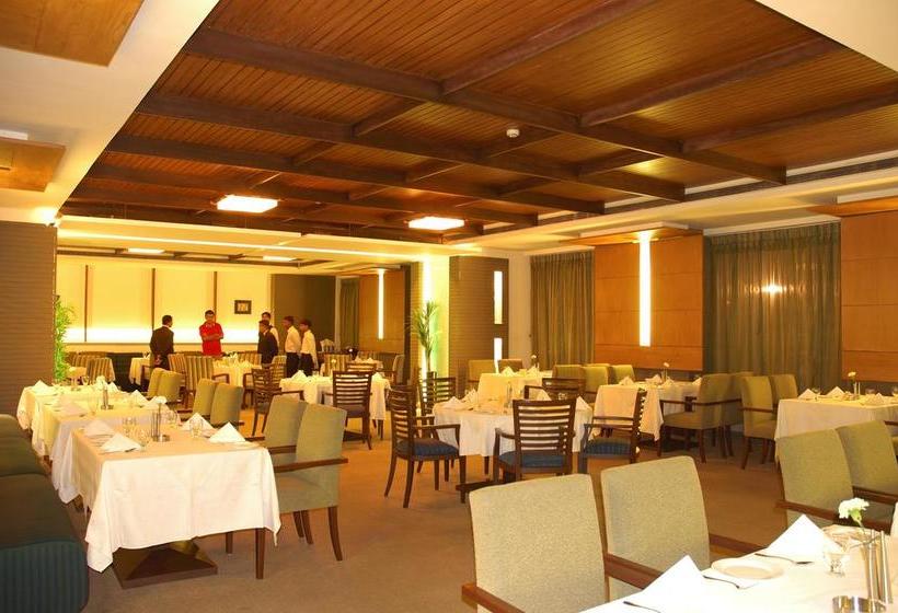 Hotel Majestic Grand 2