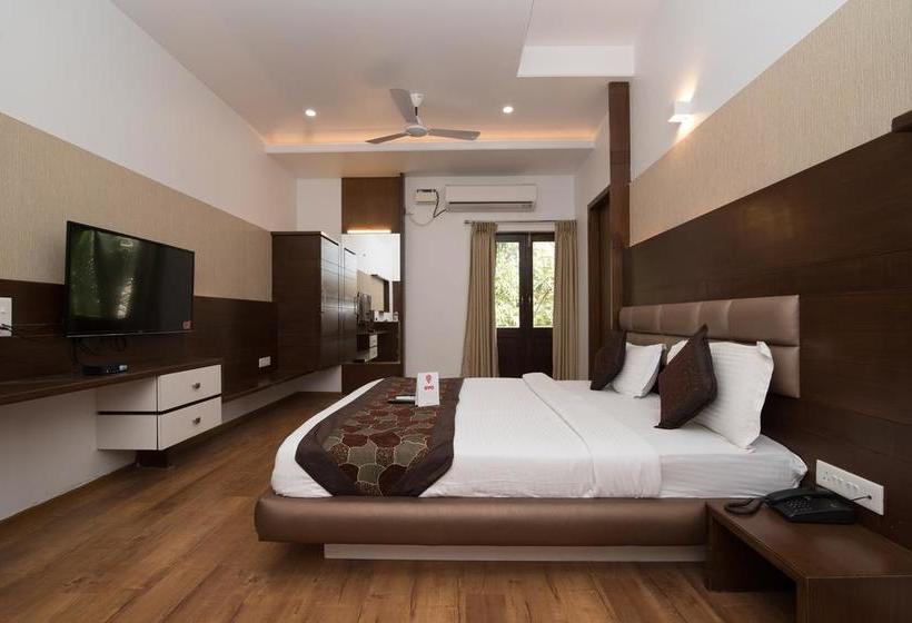 Hotel Oyo 1018 Calangute Goa 13