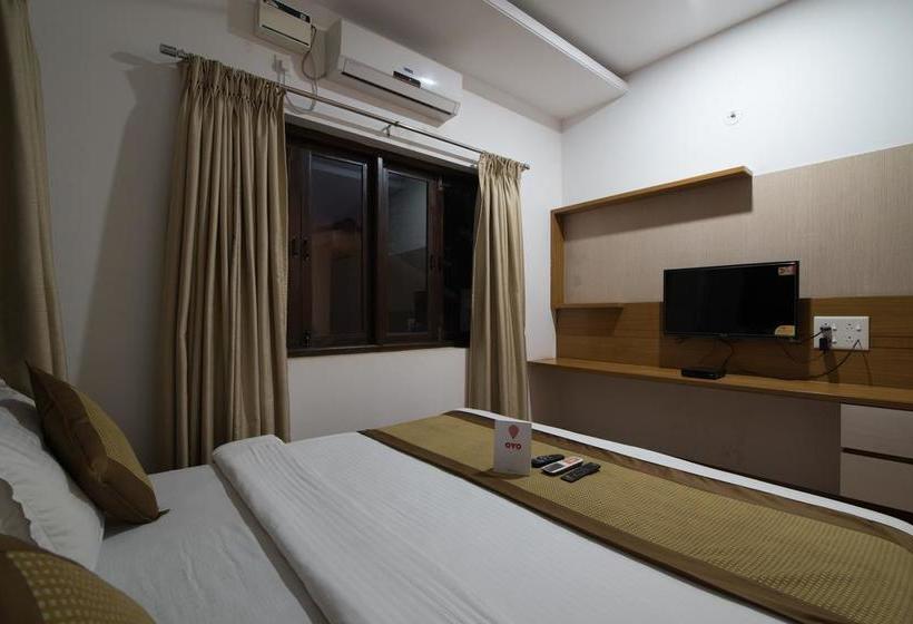 Hotel Oyo 1018 Calangute Goa 9