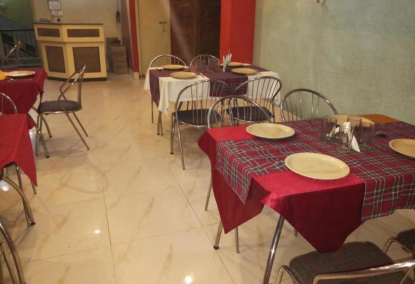 Hotel Priyodarshani 20