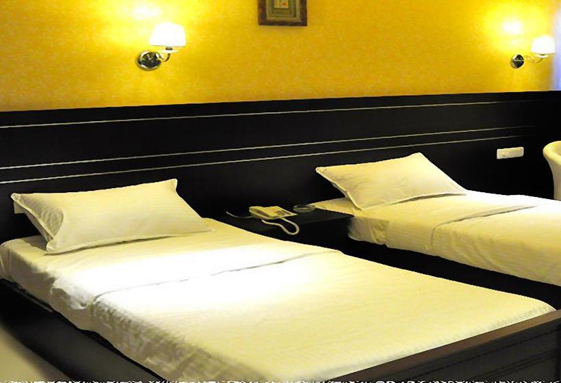 Hotel Ksr Royal Fort 10