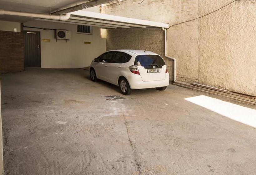 Motel The Suites On Cape 11