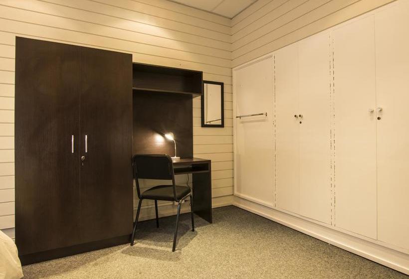 Motel The Suites On Cape 12